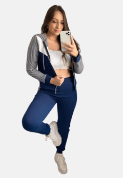 Conjunto Blusa De Frio E Calça Skinny com capuz e ziper detalhes xadrez - Summer Body Brazil comercio de roupas Ltda