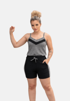 Conjunto Conjuntinho Malha Crepe de Alça e Shorts Xadrez - comprar online