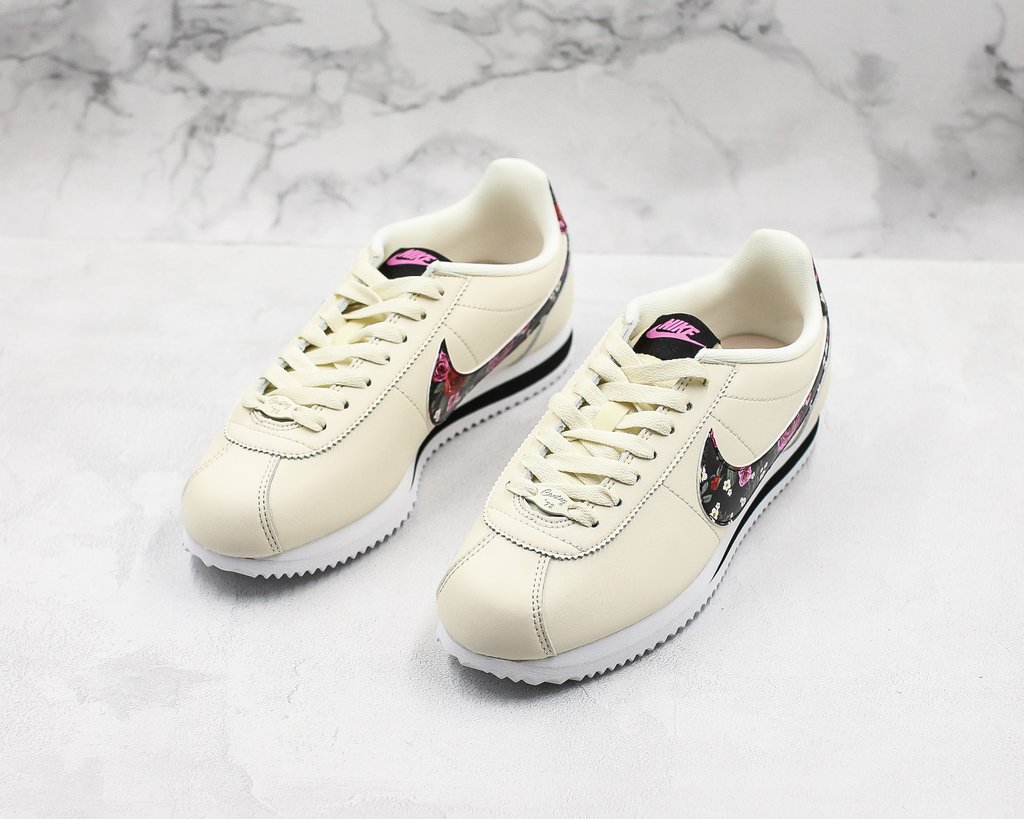 Nike Cortez Flowers Comprar en DAIKAN