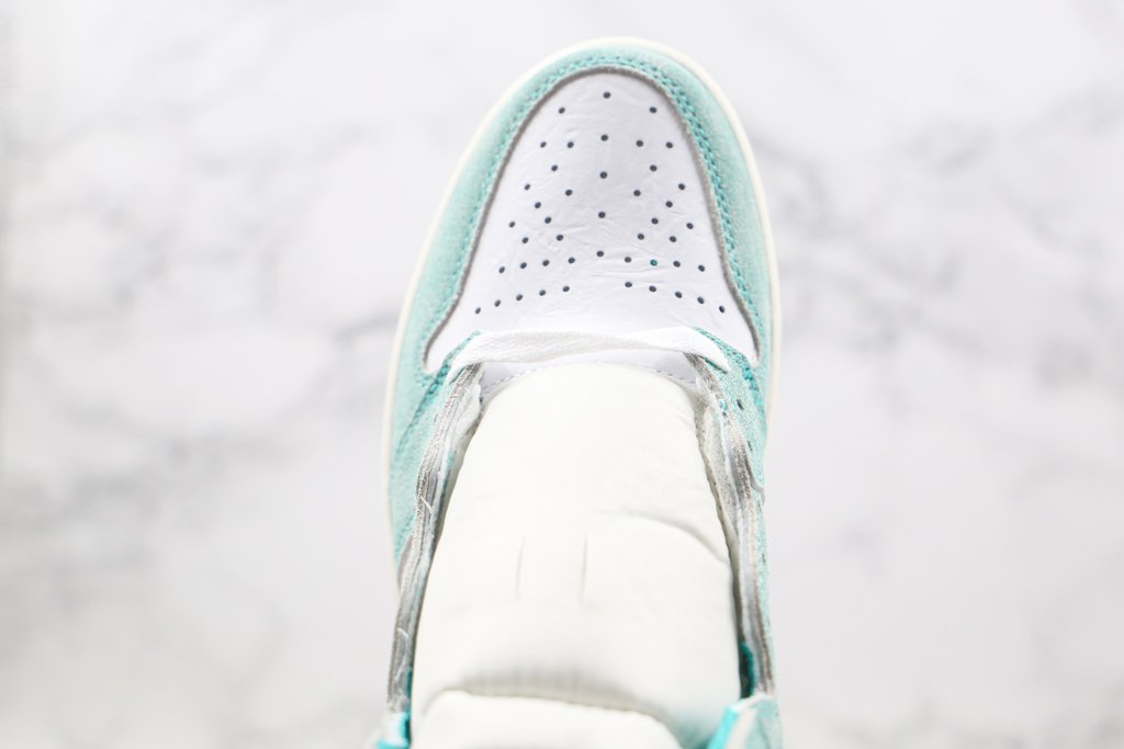 Air Jordan 1 Retro High OG GS Turbo Green DAIKAN