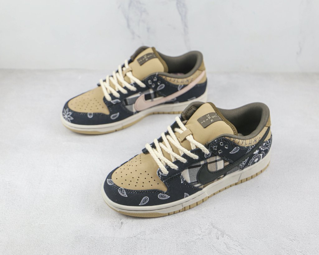 Nike SB Dunk Low Travis Scott Comprar en DAIKAN