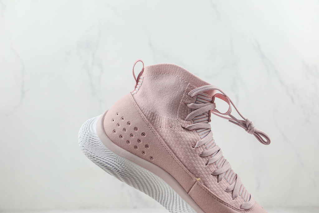 Pink stephen curry 4 deals