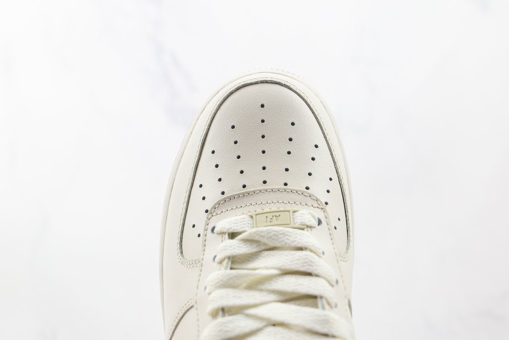 Nike Air Force 1 Ho20 Bg Buy in DAIKAN