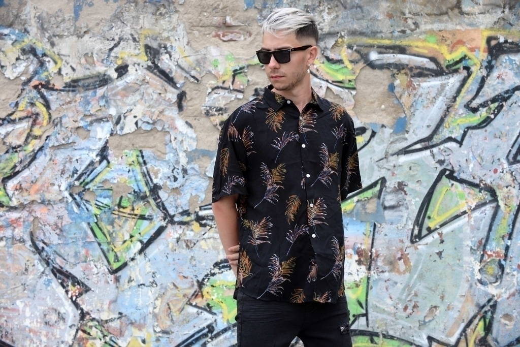 Camisa Negra Comprar en Mata Marca Tendencia