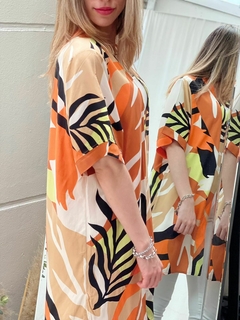 Kimono de fibrana estampado con tajo al costado en internet