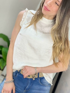 Blusa de seda con voladitos - Maria Cruz