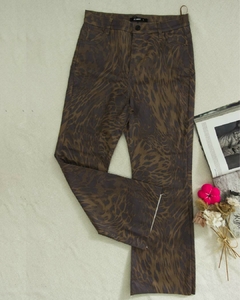 Pantalon LEONI TWIST Print Chocolate - tienda online