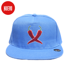 Gorra Snapback Celeste Pimientos en internet