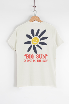 REMERA BIG SUN - comprar online