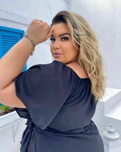 VESTIDO PLUS SIZE TRANSPASSADO CLARICE PRETO - loja online