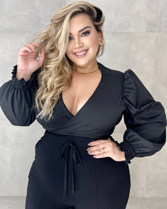 CROPPED PLUS SIZE TRANSPASSADO MIRLA PRETO - comprar online