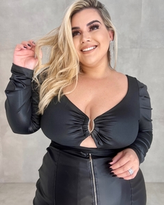 CROPPED PLUS SIZE CIRRE ANTONELA PRETO na internet