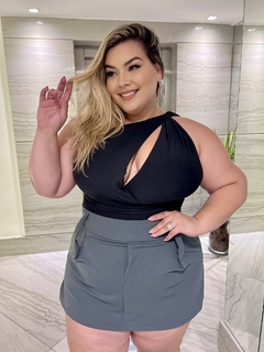 Imagem do SHORT SAIA PLUS SIZE AMANDA CINZA