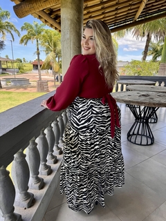 SAIA LONGA PLUS SIZE LINA ZEBRA - comprar online