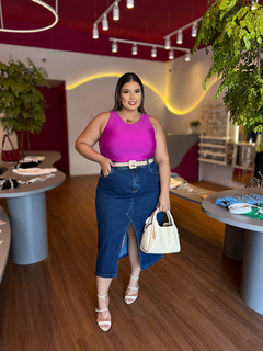 SAIA PLUS SIZE MID COM FENDA FRONTAL LIZ - loja online