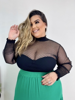 BLUSA DE TULE PLUS SIZE SOFIA POÁ