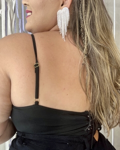 CROPPED PLUS SIZE COM RENDA CHANTILLY PRETO na internet