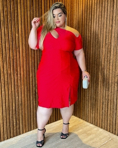 VESTIDO PLUS SIZE DETALHE NO COLO FANY