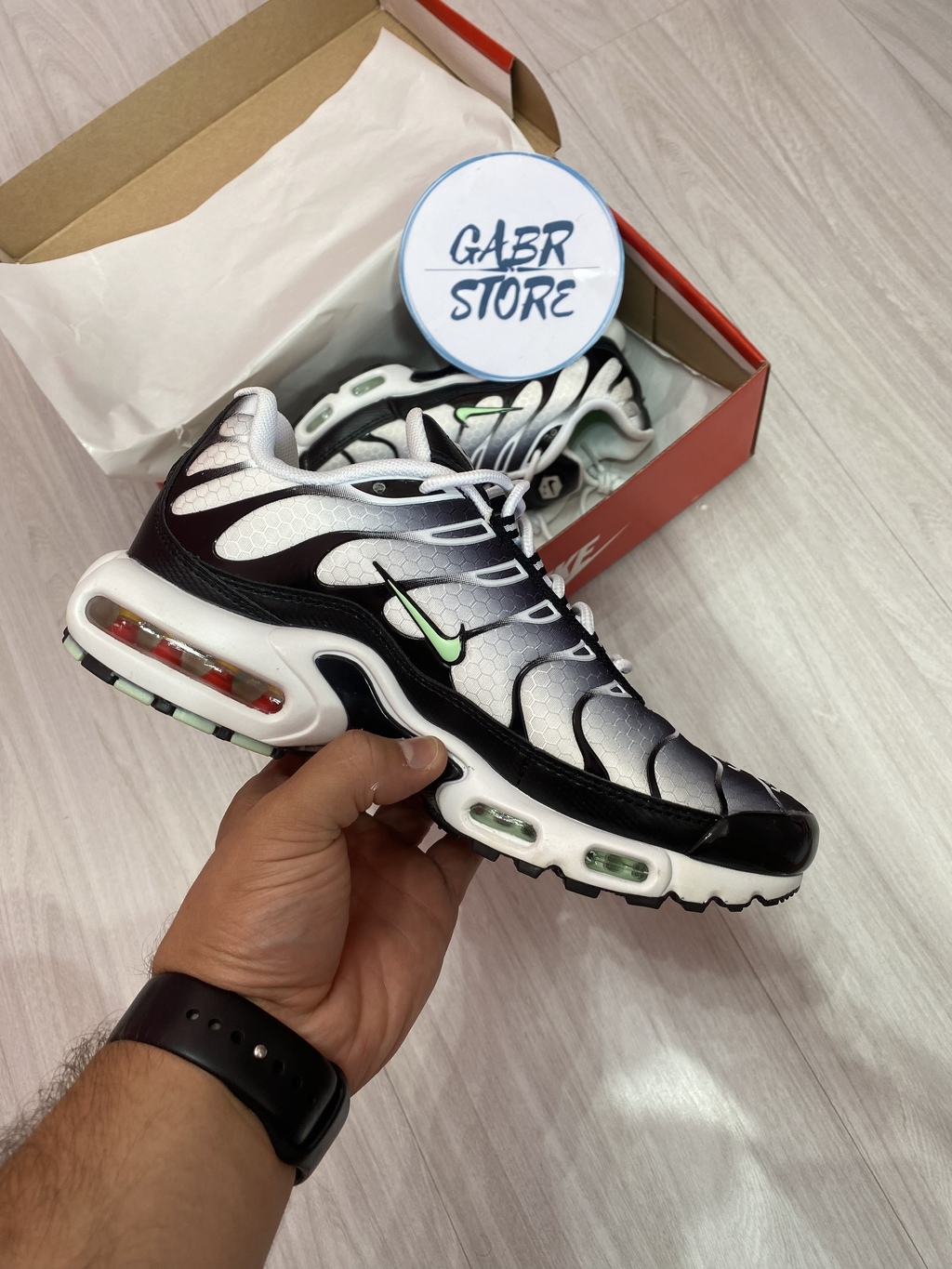 Nike tn glitzer hotsell