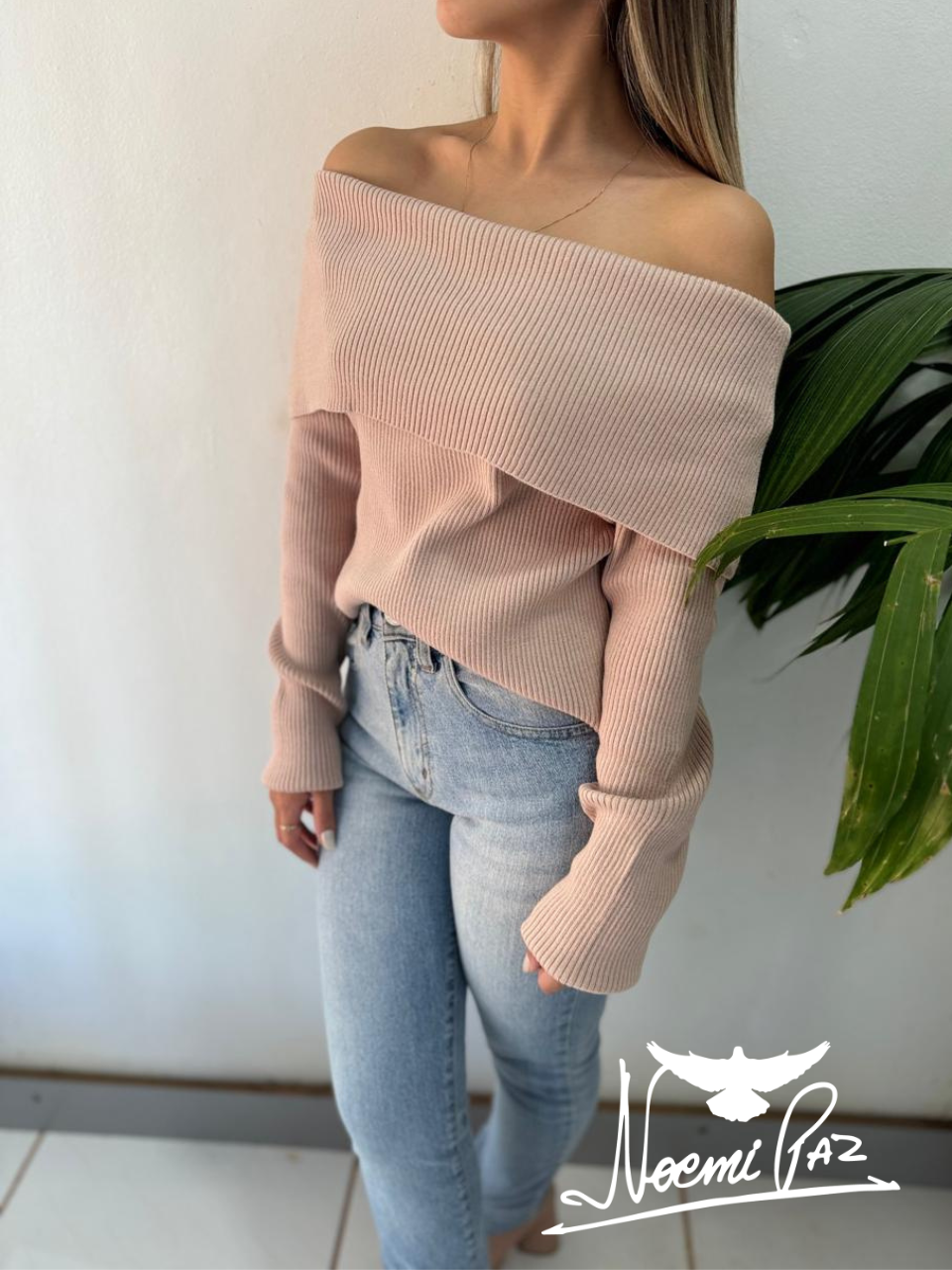 SWEATER CUELLO BOTE By NOEMI PAZ