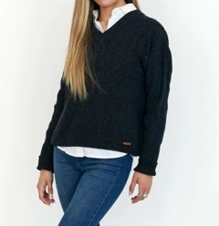 SWEATER SHEIN DAMA ESCOTE V CON TRABAJO DE PUNTO