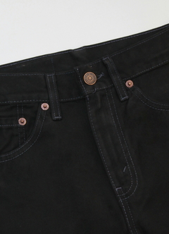 Pantalón Levi's 512 Black (NUEVO) - Corchito en el espacio