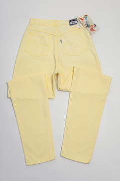 Pantalón Levi's Amarillo (NUEVO) - tienda online