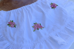 Tapa fraldas Branco, bordado à mão de hortênsias - loja online