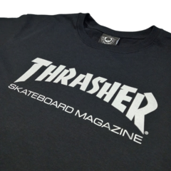 Remera thrasher negra sale