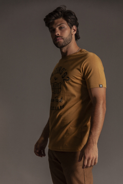 REMERA CENTRAL - comprar online