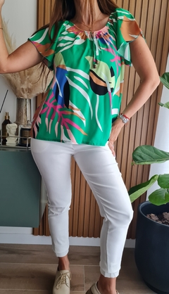 Blusa paisana de fibrana con piolín mediana estampada 4OYC3