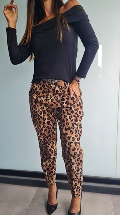 Pantalon de bengalina elastizado tipo slouchy en internet