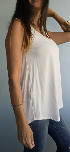 Musculosa con tachitas en escote y espalda 4VON15 - She Indumentaria