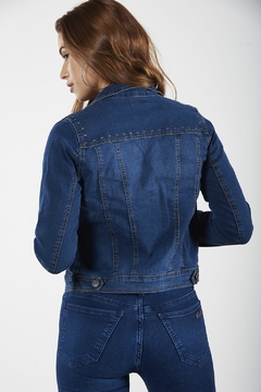 CLN CAMPERA JEAN BASICA TACHAS (28105) - tienda online