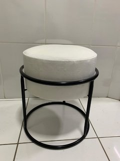 Puff Argola Moderno Aço e Veludo Decoração Ambientes Clube de Mães/11