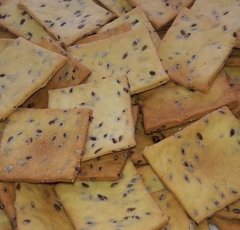 GALLETAS CRACKERS CON SEMILLAS DE SESAMO X 100GR - LA PARRA