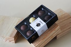 CAIXA 6 BOMBONS - TRUFAS