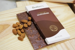 Tablete de chocolate com amêndoas - 80g