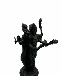 HECATE TRIVIA 20CM ( PRETA) - comprar online