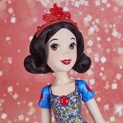 Princesa Blancanieves- Hasbro. en internet