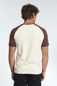 Remera Basic Ranglan