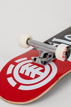 Skate Completo Section 8" - Element 