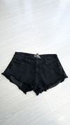 Short jeans tiro bajo STONE BLACK DESFLE