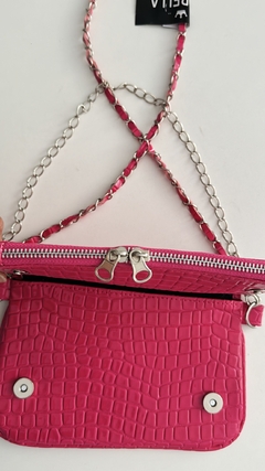 Mini bag fucsia con cadenita larga y corta 20% off pagando por transferencia - FIORELLA