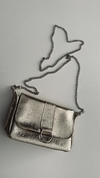 Mini BAG dorada con cadena 20% off pagando por transferencia