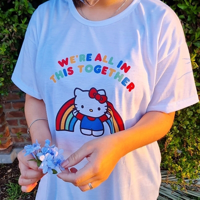 Remera Hello Kitty - We are all in this together