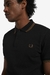 Polo Fred Perry M3600 Talla S / Black / Shaded Stone - tienda online