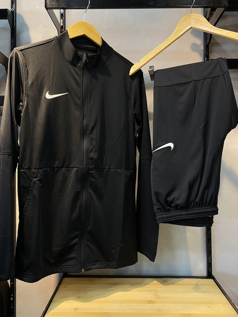 Dry park sales 18 nike