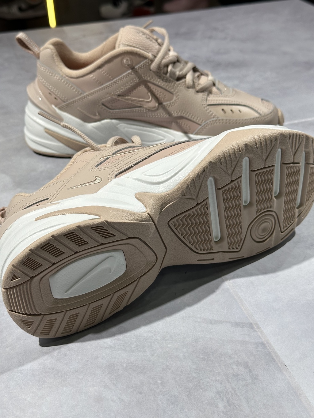 Nike m2k feminino best sale rosa