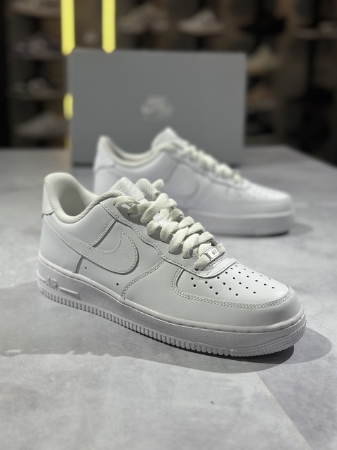 T nis Nike AIR force 1 white white